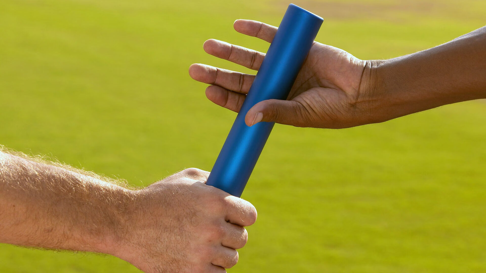 开云·体育官方网站入口-体育新闻中心推动体育新媒体多渠道融合发展战略,体育移动新媒体